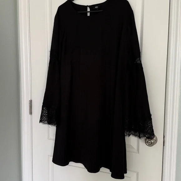 Mossimo Long Bell Sleeve w/ Lace Black Dress Size L/XL - Picture 7 of 12